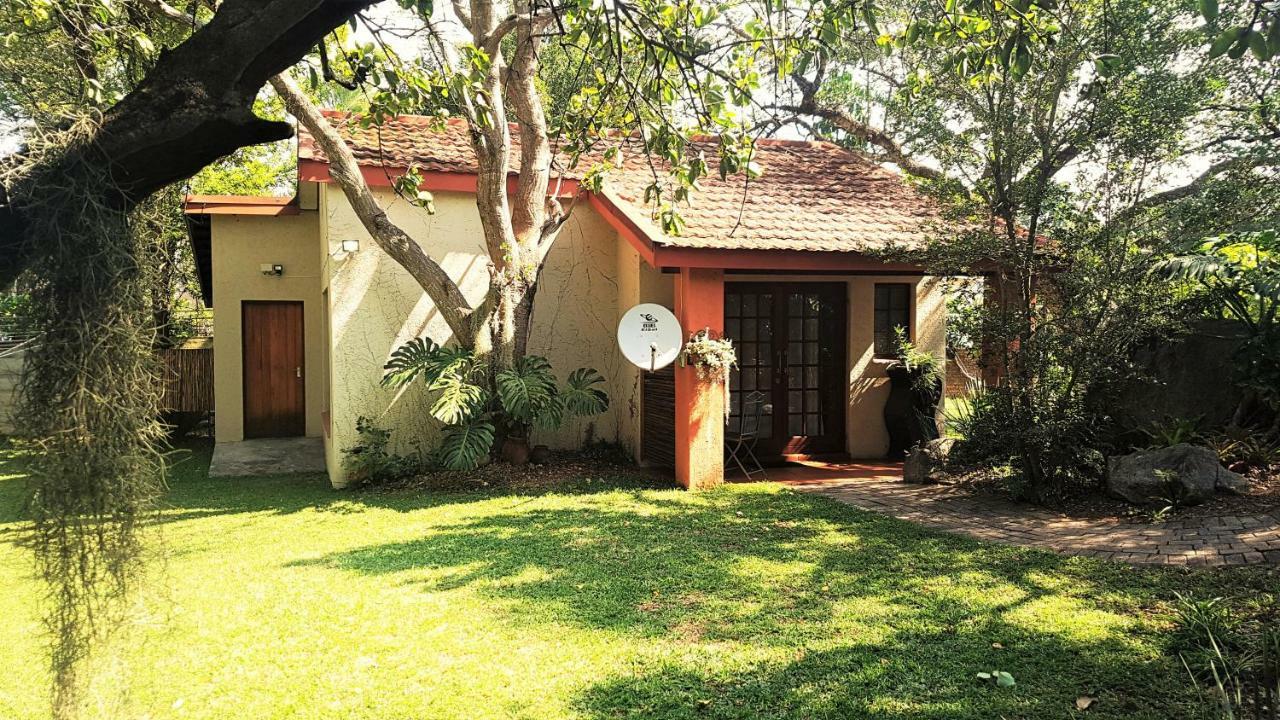 Raka Cottage Mbombela Екстер'єр фото
